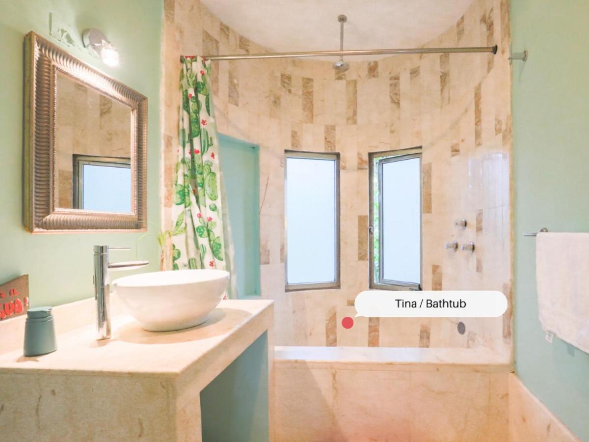 Guest House La Aldea Holistic Experience Cancun Ngoại thất bức ảnh