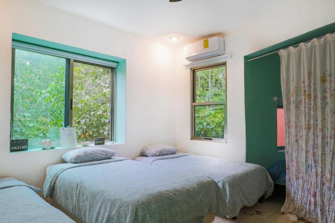 Guest House La Aldea Holistic Experience Cancun Ngoại thất bức ảnh