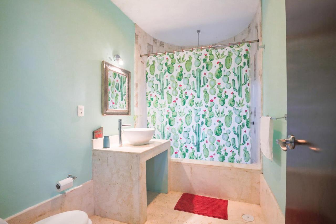 Guest House La Aldea Holistic Experience Cancun Ngoại thất bức ảnh